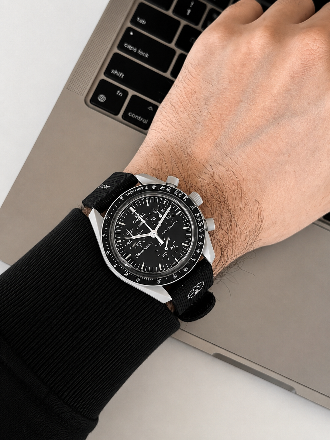 ساعت امگا سواچ speedmaster moon